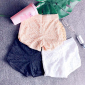 Γυναικεία σύντομα παντελόνια με δαντέλα σε τρία χρώματα