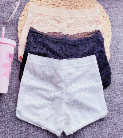 Γυναικεία σύντομα παντελόνια με δαντέλα σε τρία χρώματα