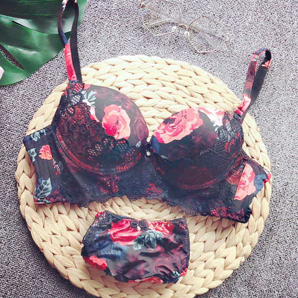 Κομψό σουτιέν με δαντέλα