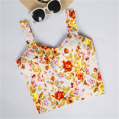 Къс дамски топ в различни флорални мотиви 