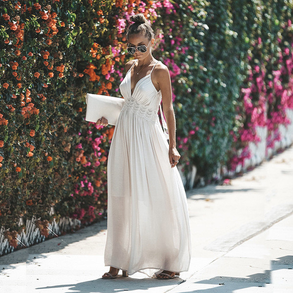 Καλοκαιρινό φόρεμα με δαντέλα στην πλάτη σε λευκό και μπλε χρώμα