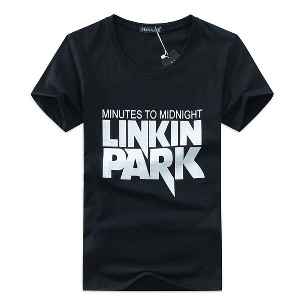 Tricou barbatesc cu maneca scurta si imprimeu in patru culori