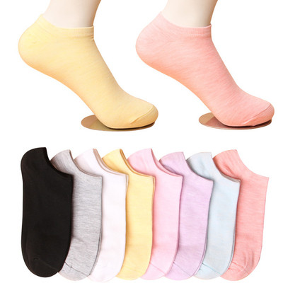 Γυναικείες κάλτσες - 8 κομμάτια σε διαφορετικά χρώματα