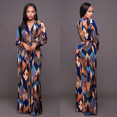 Γυναικεία μοντέρνα ολόσωμη φόρμα με γεωμετρικά σχέδια και ζώνη