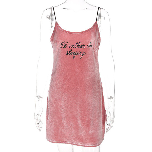 Καλοκαιρινό γυναικείο  φόρεμα σε ροζ χρώμα