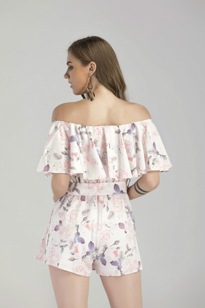 Csupasz vállú, virágmintás női overall