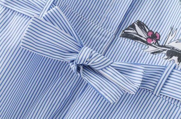 Γυναικεία ολόσωμι φόρμα με  κοντό μανίκι με floral appliqué