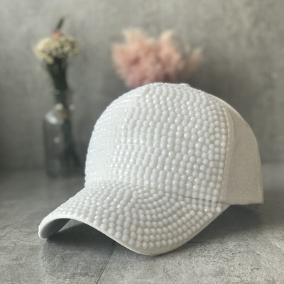 Γυναικείο καπέλο με διακοσμητικές πέτρες σε διάφορα χρώματα