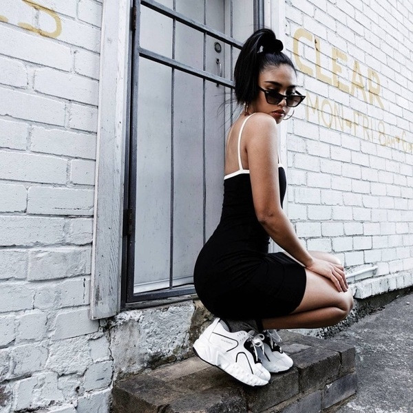 Καθημερινό γυναικείο φόρεμα  με λεπτούς ιμάντες σε δύο χρώματα