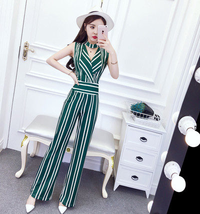 Γυναικεία ολόσωμι φόρμα με βαθύ λαιμόκοψη - ριγέ