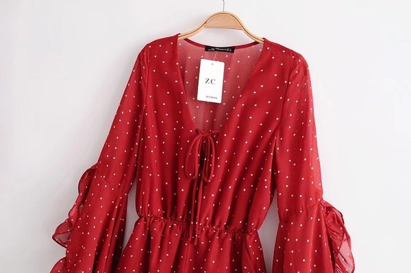 Γυναικεία ολόσωμι φόρμα με V-σχήμα ντεκολτέ και δεσμούς