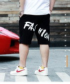 Μοντέρνα αντρικά σορτς σε μαύρο χρώμα με επιγραφή