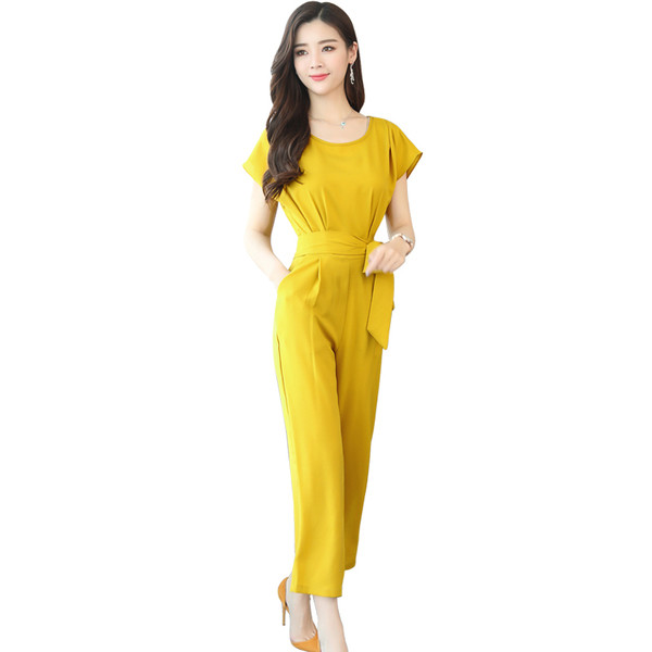 Κομψές γυναικείες φόρμες με ζώνη σε διάφορα χρώματα