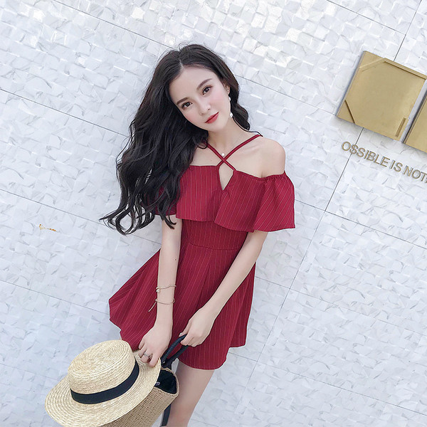 Salopeta eleganta de dama cu umerii goi in 2 culori - dungi