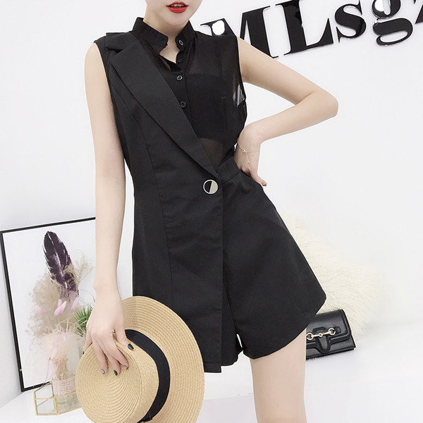 Κομψές γυναικείες φόρμες με ψηλό γιακά σε διάφορα χρώματα