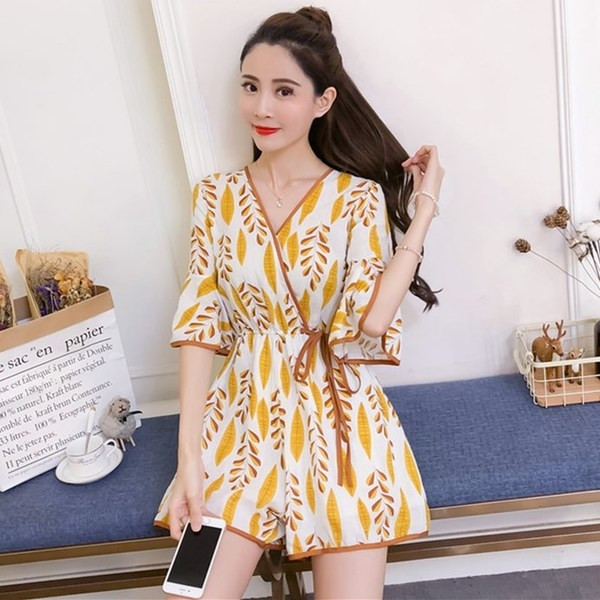 Női overall V-nyakkal és 3/4-es ujjakkal