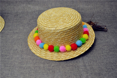 Γυναικείο καπέλο με floral διακόσμηση σε τρία μοντέλα