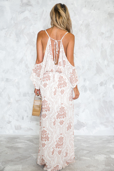 Γυναικείο μακρύ φόρεμα με ντεκολτέ σε σχήμα V