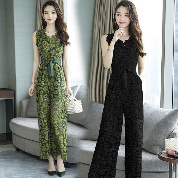 Κομψές γυναικείες φόρμες  με ζώνη και λαιμόκοψη σε σχήμα V σε 2 χρώματα