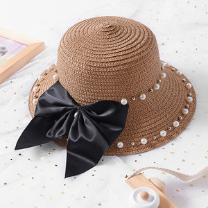 Κομψό γυναικείο  καπέλο με διακοσμητικά μαργαριτάρια και κορδέλα σε διάφορα χρώματα