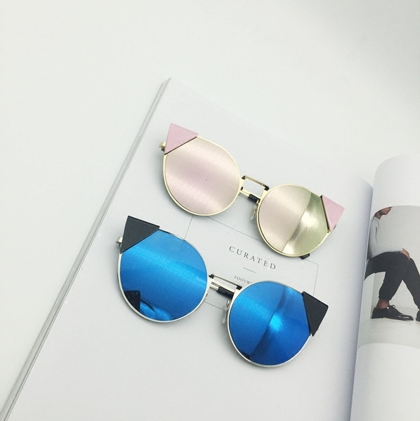 Νέο μοντέλο  γυναικεία γυαλιά ηλίου σε διάφορα χρώματα