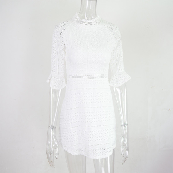 Γυναικείο φόρεμα με 3/4 μανίκια σε λευκό χρώμα