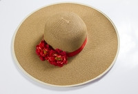 Γυναικείο καπέλο καλοκαιρινό με floral διακόσμηση