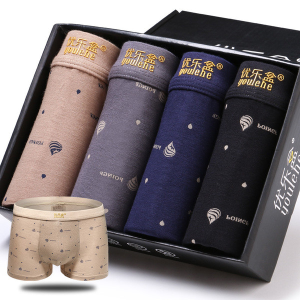 Ανδρικά μπόξερ σε διάφορα χρώματα με εκτύπωση - 4 κομμάτια