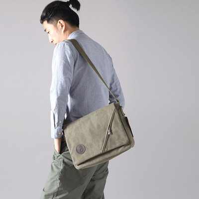 Ανδρική τσάντα με μακρά λαβή σε τρία χρώματα