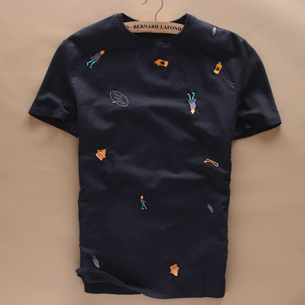 Мъжка тениска с бродерия и къс ръкав в няколко модела