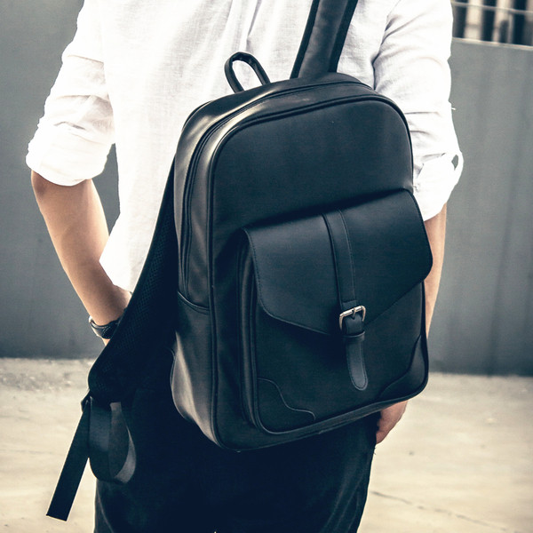Rucsac elegant pentru bărbați din piele ecologică în două modele
