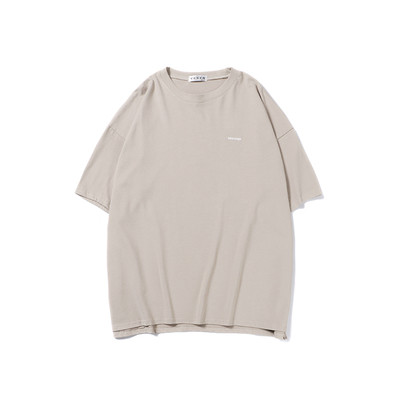 T-Shirt για άντρες σε ευρύ σχέδιο και λαιμόκοψη, κατάλληλο για τη καθημερινή ζωή σε διάφορα χρώματα