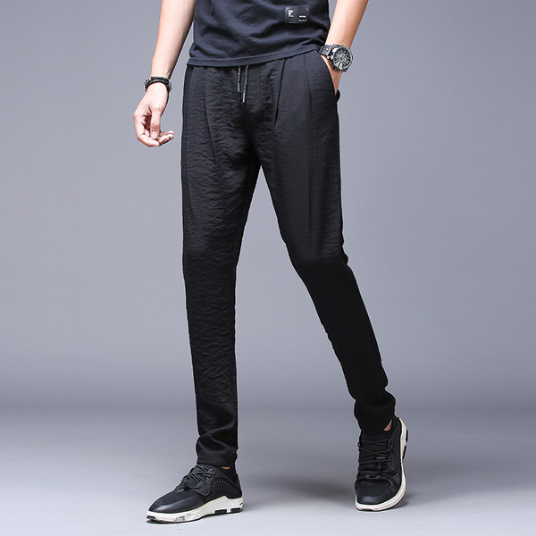 Ανδρικά παντελόνια σε τρία χρώματα