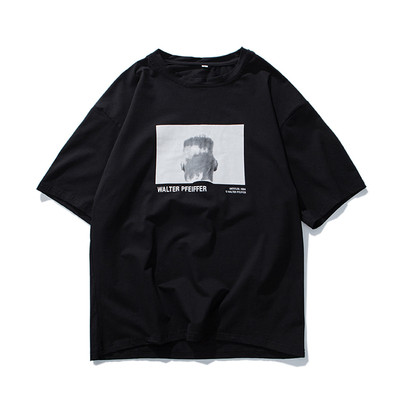 Πανέμορφο ανδρικό μπλουζάκι με εφαρμογή και επιγραφή σε διάφορα χρώματα