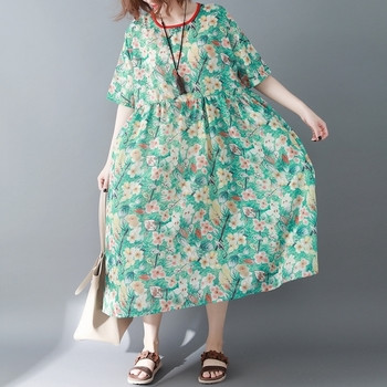 MAXI μεγέθους γυναικείο φόρεμα με floral μοτίβα