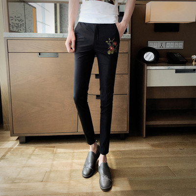 Κομψά παντελόνια ανδρών Σλιμ μοντέλο σε διάφορα χρώματα