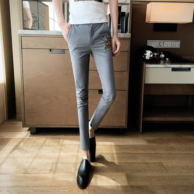 Κομψά παντελόνια ανδρών Σλιμ μοντέλο σε διάφορα χρώματα