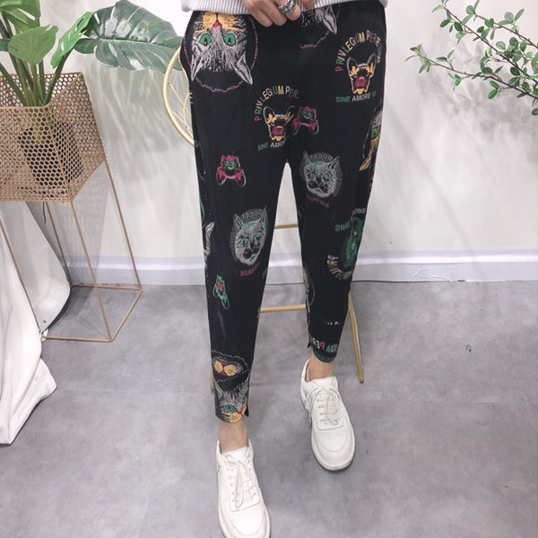 Ανδρικά παντελόνια αθλητισμού σε μαύρο χρώμα