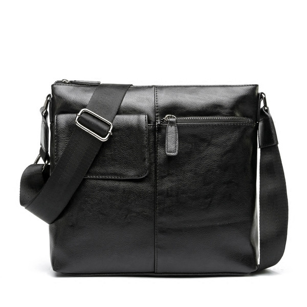 Casual ανδρική τσάντα σε μαύρο χρώμα 