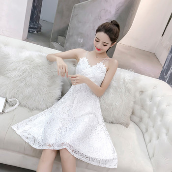 Γυναικείο δαντελωτό φόρεμα με επένδυση