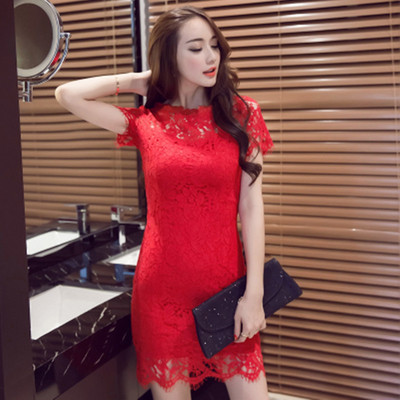 Rochie de dama din dantela pe corp in doua modele