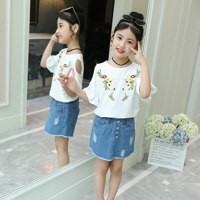 Κομψή παιδική μπλούζα για κορίτσια με κέντημα σε λευκό και κίτρινο χρώμα