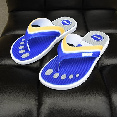 Άνετες παιδικές παντόφλες για αγόρια