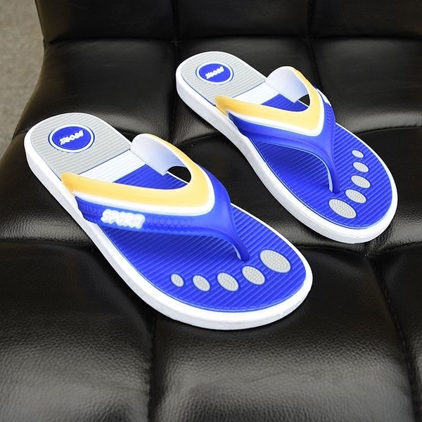 Άνετες παιδικές παντόφλες για αγόρια