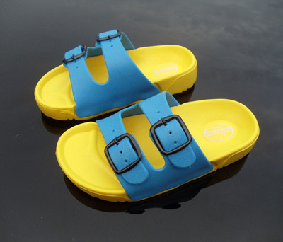 Άνετες παιδικές παντόφλες για αγόρια