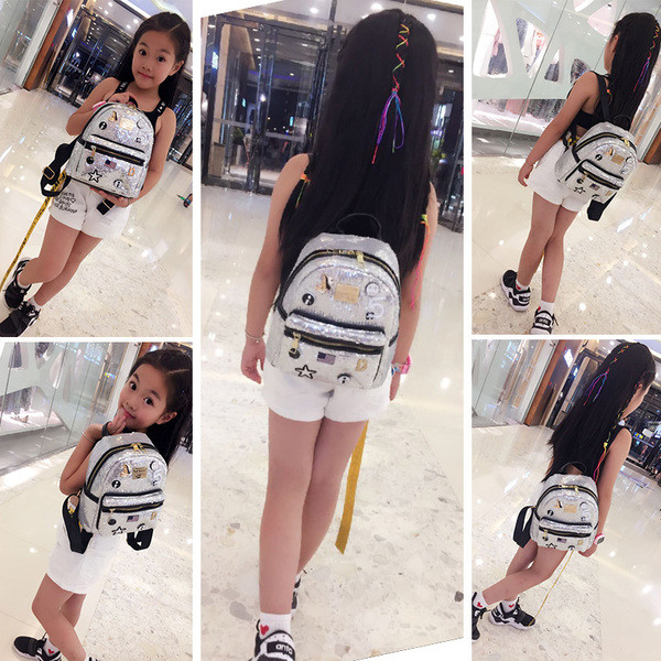 Geanta pentru copii mici cu paiete potrivita pentru fete