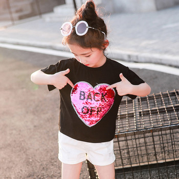 Παιδικό μπλουζάκι για κορίτσια με επιγραφές και πούλιες σε λευκό και μαύρο χρώμα