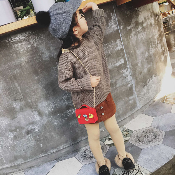 Geanta pentru copii mici cu aplicatii si lant pentru fete