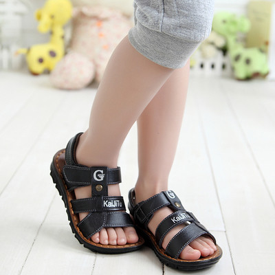 Удобни детски сандали от еко кожа в черен цвят