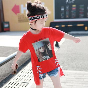 А-симетрична детска тениска за момиче с щампа и връзки в бял и червен цвят
